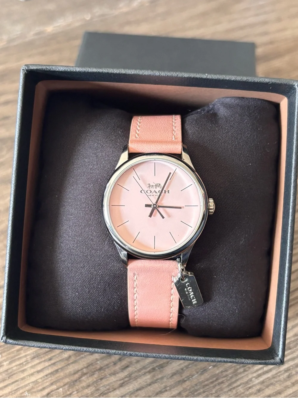 COACH Women's Ruby Quartz Watch - Blush Pink Silver Tone 32mm EUC